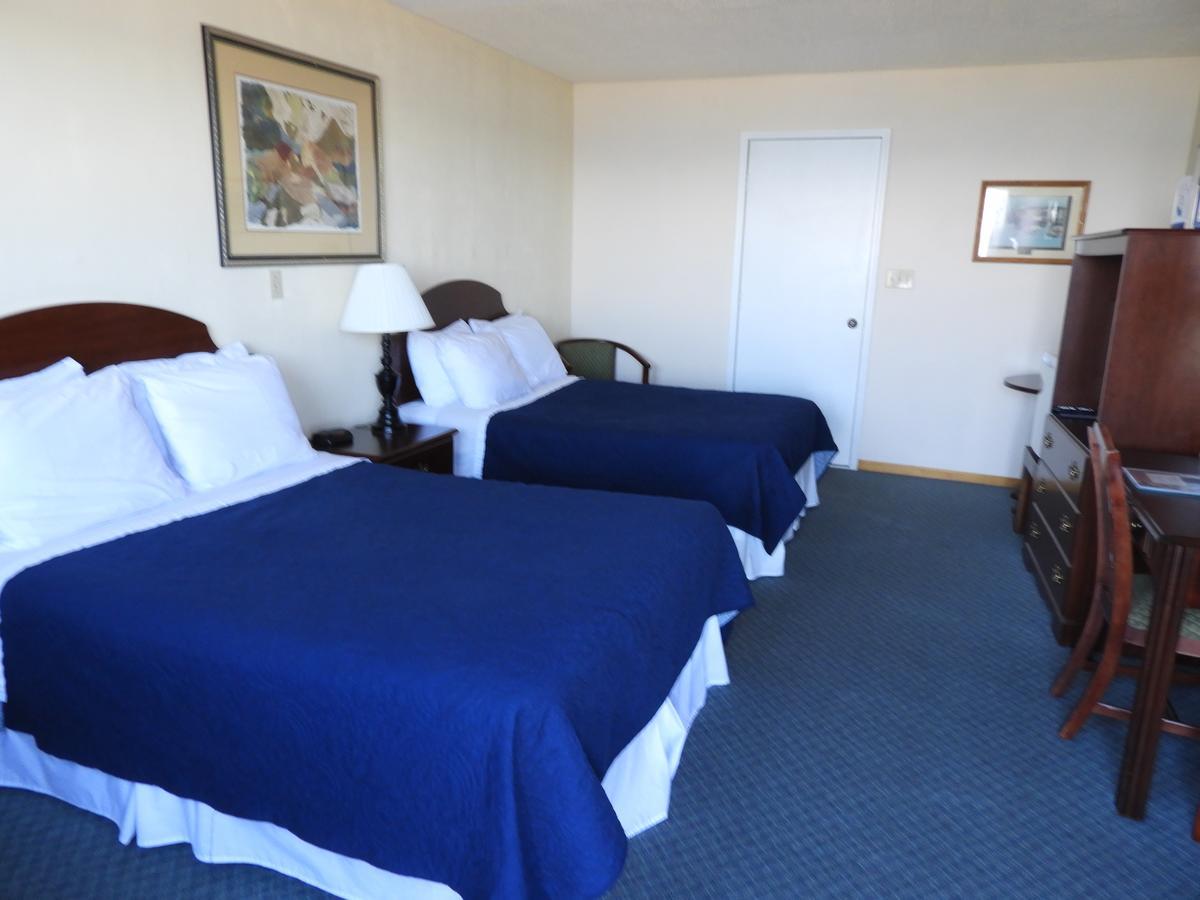 Admiral Digby Inn Restaurant&Cottages Extérieur photo