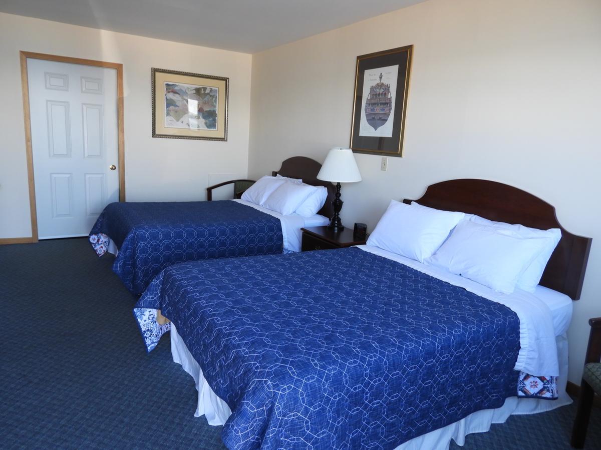 Admiral Digby Inn Restaurant&Cottages Extérieur photo