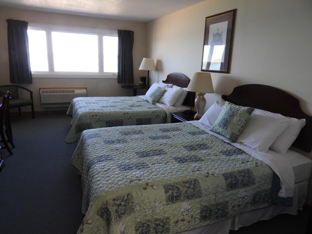 Admiral Digby Inn Restaurant&Cottages Extérieur photo