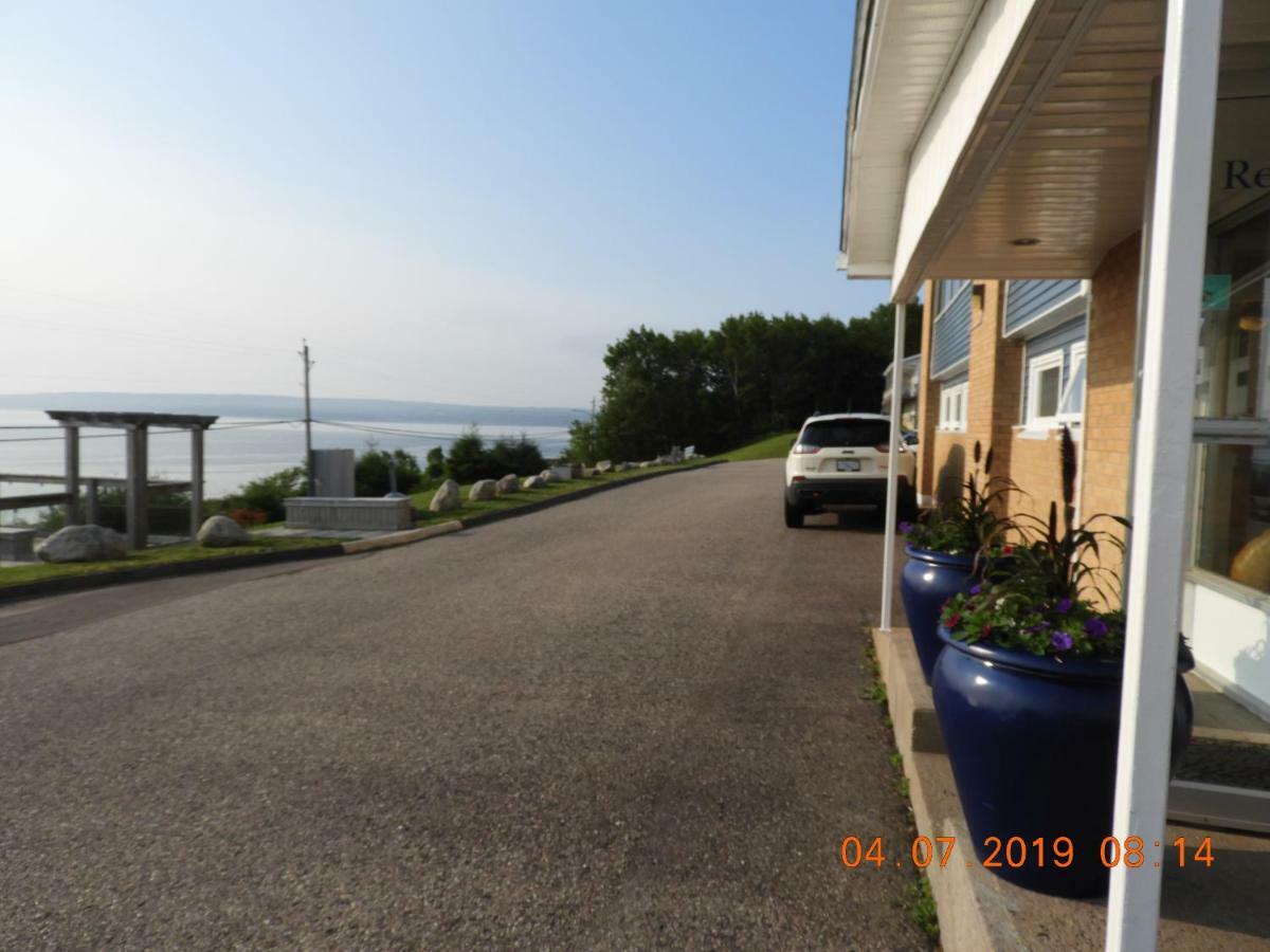Admiral Digby Inn Restaurant&Cottages Extérieur photo
